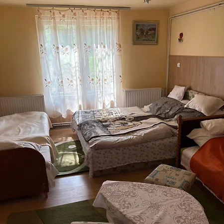 Horvath Vendeghaz Guest house Monosbel