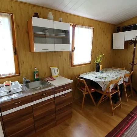 Horvath Vendeghaz Guest house Monosbel